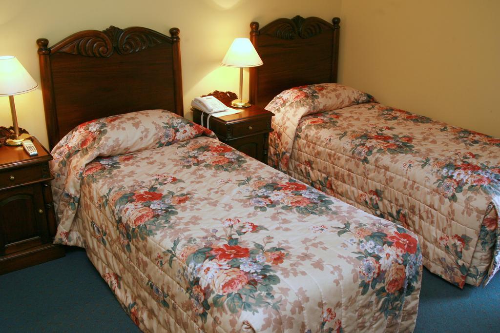 Avonmore On The Park Boutique Hotel Randwick Room photo